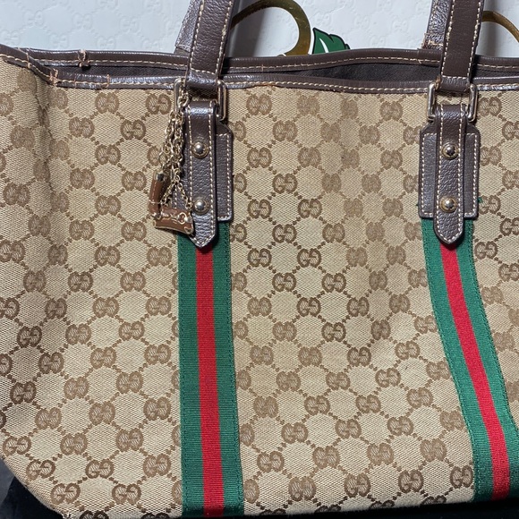 Authentic Gucci Sherry Line Charm Bag - Picture 4 of 16